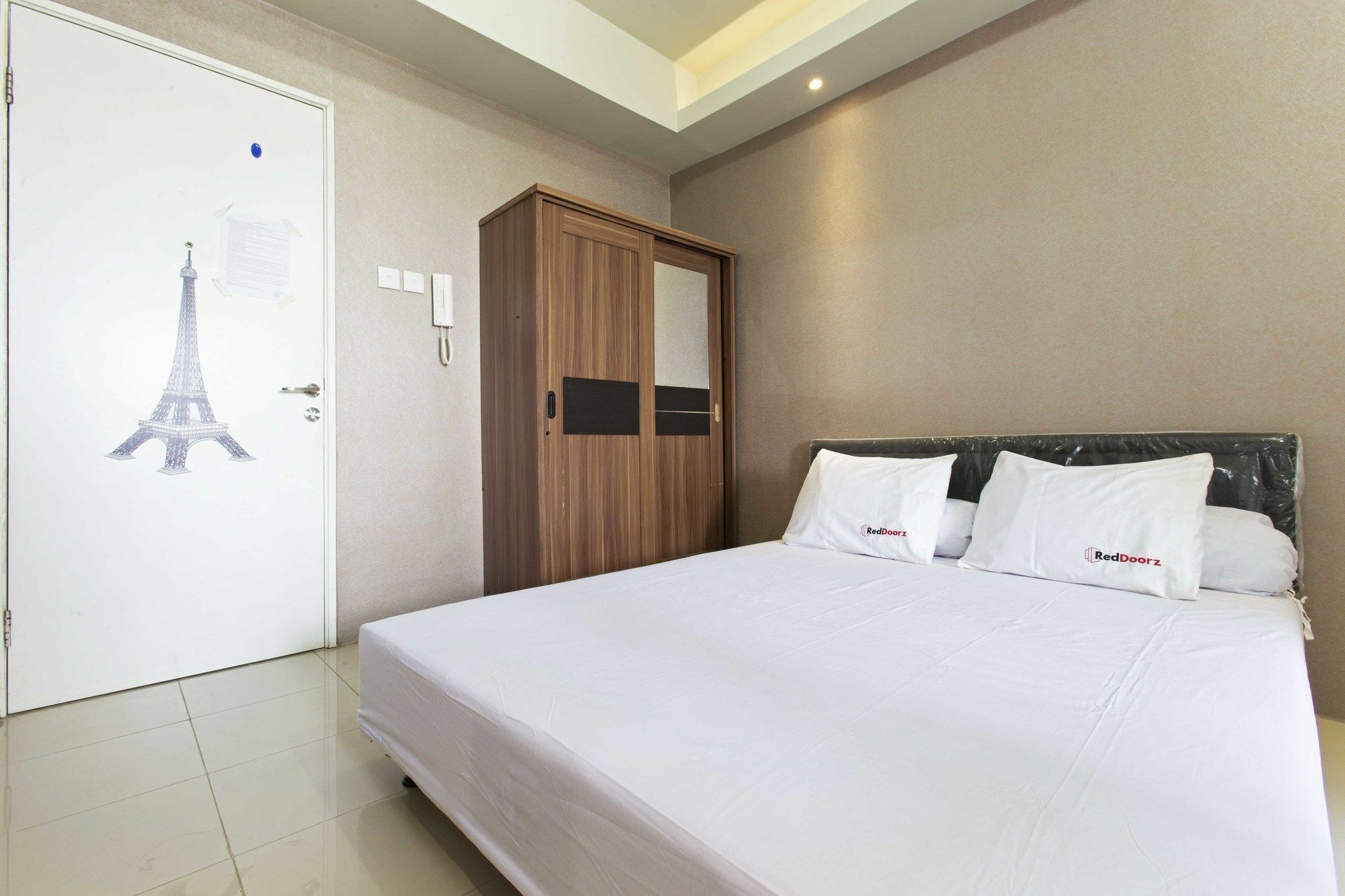Reddoorz Apartment @ Pegangsaan Kelapa Gading 3 Yakarta Exterior foto