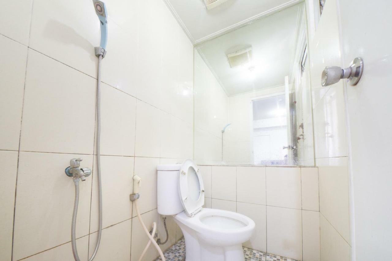 Reddoorz Apartment @ Pegangsaan Kelapa Gading 3 Yakarta Exterior foto